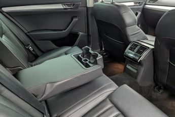 SKODA SUPERB 2.0 TDI SE Technology Hatchback 5dr Diesel DSG Euro 6 (s/s) (150