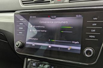 SKODA SUPERB 2.0 TDI SE Technology Hatchback 5dr Diesel DSG Euro 6 (s/s) (150
