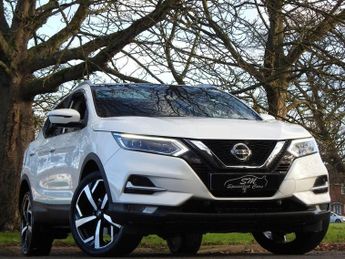 Nissan Qashqai 1.3 DIG-T N-Motion SUV 5dr Petrol Manual Euro 6 (s/s) (140 ps)