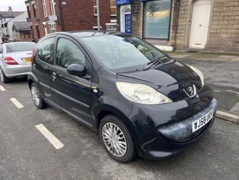 Peugeot 107 1.0 12V Urban Hatchback 5dr Petrol Manual Euro 4 (68 ps)