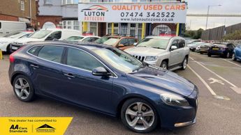 Volvo V40 2.0 D4 SE Nav Hatchback 5dr Diesel Geartronic Euro 6 (s/s) (190 