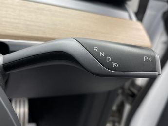 TESLA Model 3 (Dual Motor) Performance Saloon 4dr Electric Auto 4WDE (Performa