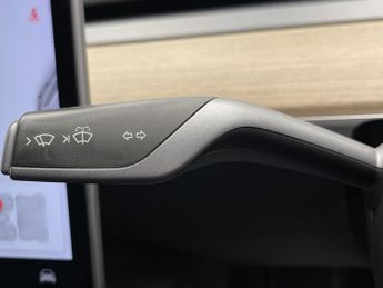 TESLA Model 3 (Dual Motor) Performance Saloon 4dr Electric Auto 4WDE (Performa