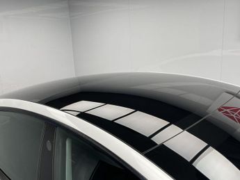 TESLA Model 3 (Dual Motor) Performance Saloon 4dr Electric Auto 4WDE (Performa