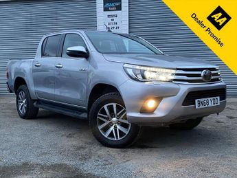 Toyota Hi Lux 2.4 D-4D Invincible Pickup Double Cab 4dr Diesel Auto 4WD Euro 6