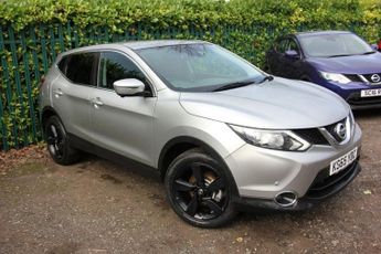 Nissan Qashqai 1.5 dCi n-tec SUV 5dr Diesel Manual 2WD Euro 6 (s/s) (110 ps)