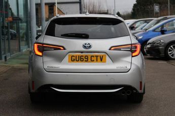 TOYOTA COROLLA 2.0 VVT-h Excel Touring Sports 5dr Petrol Hybrid CVT Euro 6 (s/s