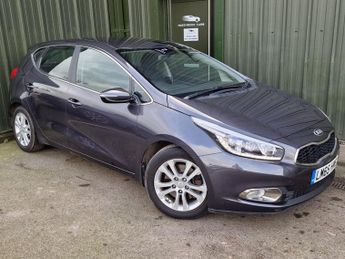 Kia Ceed 1.6 CRDi EcoDynamics 2 Hatchback 5dr Diesel Manual Euro 5 (s/s) 