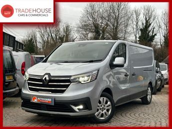 Renault Trafic 2.0 dCi Blue 30 Sport Panel Van 5dr Diesel EDC LWB Euro 6 (s/s) 