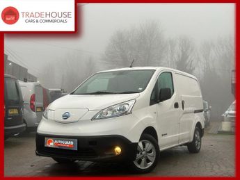 Nissan NV200 Tekna Panel Van 5dr Electric Auto SWB (Rapid) (109 ps)