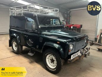 Land Rover Defender 2.2 TDCi Hard Top SUV 3dr Diesel Manual 4WD SWB Euro 5 (122 ps)