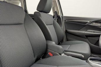 HONDA JAZZ 1.3 i-VTEC SE Hatchback 5dr Petrol CVT Euro 6 (s/s) (102 ps)