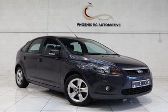 Ford Focus 1.6 Zetec Hatchback 5dr Petrol Automatic (184 g/km, 99 bhp)