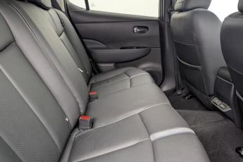 NISSAN LEAF 39kWh Tekna Hatchback 5dr Electric Auto (150 ps)