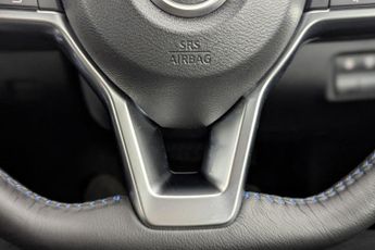 NISSAN LEAF 39kWh Tekna Hatchback 5dr Electric Auto (150 ps)