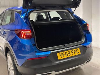 VAUXHALL GRANDLAND X 1.2 Turbo Business Edition Nav SUV 5dr Petrol Manual Euro 6 (s/s