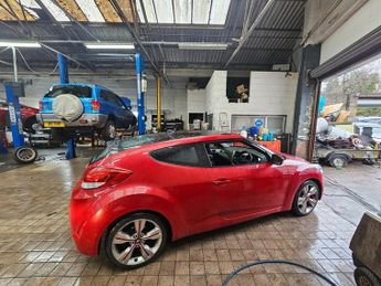 Hyundai Veloster 1.6 GDi Sport Hatchback 4dr Petrol Manual Euro 5 (140 ps)