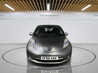 Nissan Leaf 30kWh Tekna Hatchback 5dr Electric Auto (109 bhp)