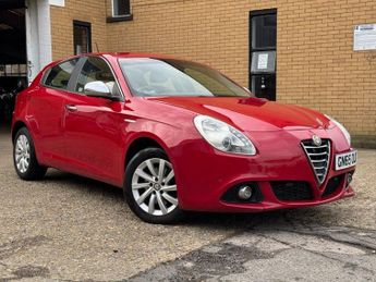 Alfa Romeo Giulietta 2.0 JTDM-2 Business Edition Hatchback 5dr Diesel Manual Euro 6 (