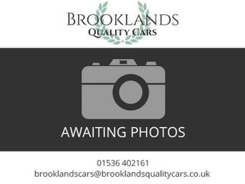 Vauxhall VIVA 1.0i SE Hatchback 5dr Petrol Manual Euro 6 (75 ps)