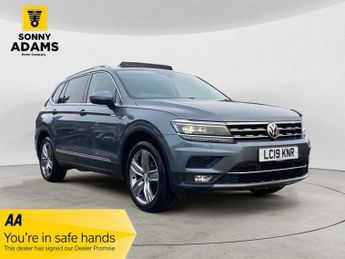 Volkswagen Tiguan 2.0 TDI SEL SUV 5dr Diesel Manual Euro 6 (s/s) (150 ps)