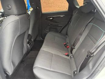 LAND ROVER RANGE ROVER EVOQUE 2.0 D180 MHEV R-Dynamic SUV 5dr Diesel Auto 4WD Euro 6 (s/s) (18
