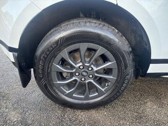 LAND ROVER RANGE ROVER EVOQUE 2.0 D180 MHEV R-Dynamic SUV 5dr Diesel Auto 4WD Euro 6 (s/s) (18