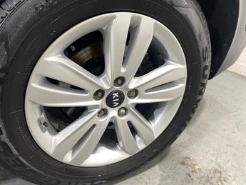 KIA SPORTAGE 2.0 CRDi KX-2 SUV 5dr Diesel Auto AWD Euro 6 (134 bhp)