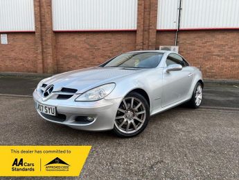 Mercedes SLK 1.8 SLK200 Kompressor Convertible 2dr Petrol Automatic (211 g/km