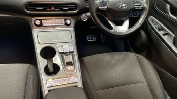 HYUNDAI KONA 64kWh Premium SUV 5dr Electric Auto (10.5kW Charger) (204 ps)