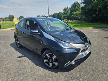 Toyota AYGO 1.0 VVT-i x-clusiv Hatchback 3dr Petrol Manual Euro 5 Euro 5 (68