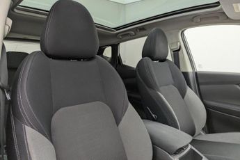 NISSAN QASHQAI 1.6 dCi N-Connecta SUV 5dr Diesel XTRON Euro 6 (s/s) (130 ps)