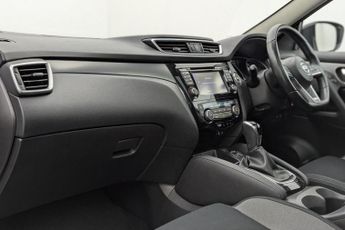 NISSAN QASHQAI 1.6 dCi N-Connecta SUV 5dr Diesel XTRON Euro 6 (s/s) (130 ps)