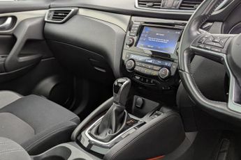 NISSAN QASHQAI 1.6 dCi N-Connecta SUV 5dr Diesel XTRON Euro 6 (s/s) (130 ps)