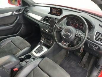 AUDI Q3 2.0 TDI S line Plus SUV 5dr Diesel S Tronic quattro Euro 6 (s/s)