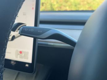 TESLA Model 3 (Dual Motor) Long Range Saloon 4dr Electric Auto 4WDE (346 ps)