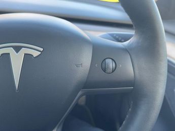 TESLA Model 3 (Dual Motor) Long Range Saloon 4dr Electric Auto 4WDE (346 ps)