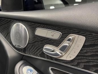 MERCEDES-BENZ GLC 3.0 GLC350d V6 AMG Line (Premium Plus) Coupe G-Tronic 4MATIC Eur