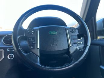 LAND ROVER DISCOVERY 4 3.0 SD V6 XS SUV 5dr Diesel CommandShift 4WD Euro 5 (245 ps)