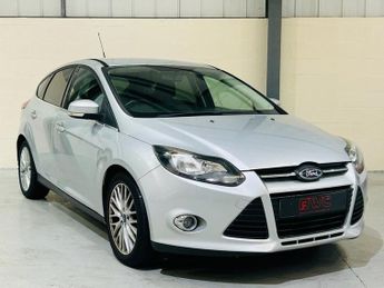 Ford Focus 1.6 TDCi Zetec Hatchback 5dr Diesel Manual Euro 5 (s/s) (115 ps)