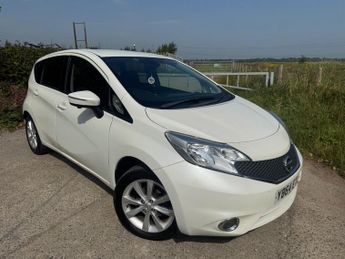 Nissan Note 1.2 DIG-S Tekna Hatchback 5dr Petrol CVT Euro 5 (s/s) (98 ps)
