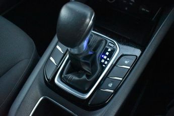 HYUNDAI IONIQ 1.6 h-GDi Premium Hatchback 5dr Petrol Hybrid DCT Euro 6 (s/s) (