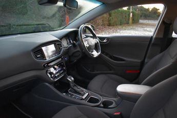 HYUNDAI IONIQ 1.6 h-GDi Premium Hatchback 5dr Petrol Hybrid DCT Euro 6 (s/s) (