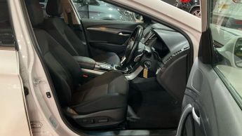 HYUNDAI I40 1.7 CRDi Style Estate 5dr Diesel Auto Euro 5 (136 ps)
