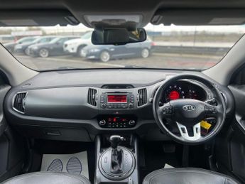 KIA SPORTAGE 2.0 CRDi KX-3 SUV 5dr Diesel Auto AWD Euro 5 (134 bhp)