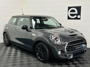 MINI Hatch 2.0 Cooper S Exclusive Hatchback 3dr Petrol Steptronic Euro 6 (s