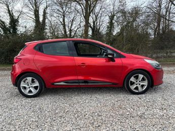 RENAULT CLIO 0.9 TCe Dynamique Nav Hatchback 5dr Petrol Manual Euro 6 (s/s) (