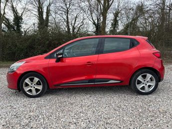 RENAULT CLIO 0.9 TCe Dynamique Nav Hatchback 5dr Petrol Manual Euro 6 (s/s) (