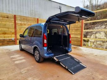 Peugeot Partner 5 Seat Auto Wheelchair Accessible Vehicle with Access Ramp 