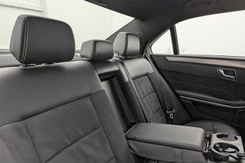 MERCEDES-BENZ E-CLASS 2.1 E220 CDI AMG Sport Saloon 4dr Diesel G-Tronic+ Euro 5 (s/s) 